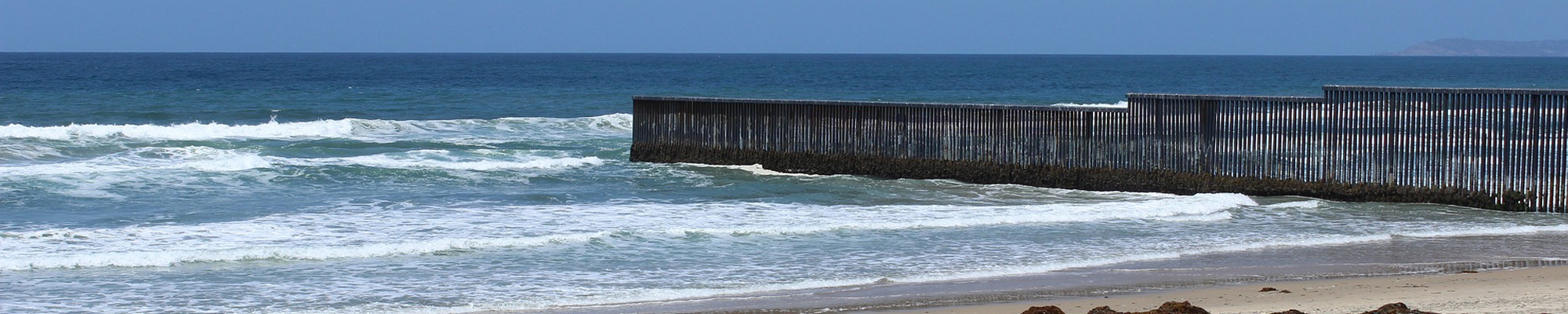 beach border fence San Diego and Tijuana